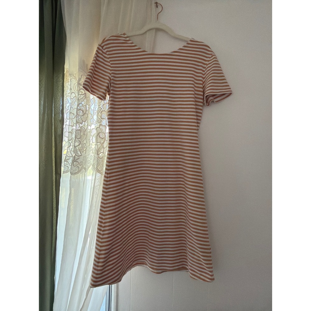 Volcom T-Shirt Dress Womens Large Mustard Yellow Excellent Striped Scoop Neck